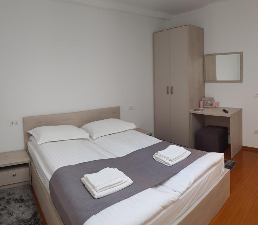 Casa Montis Hotell Borşa Exteriör bild